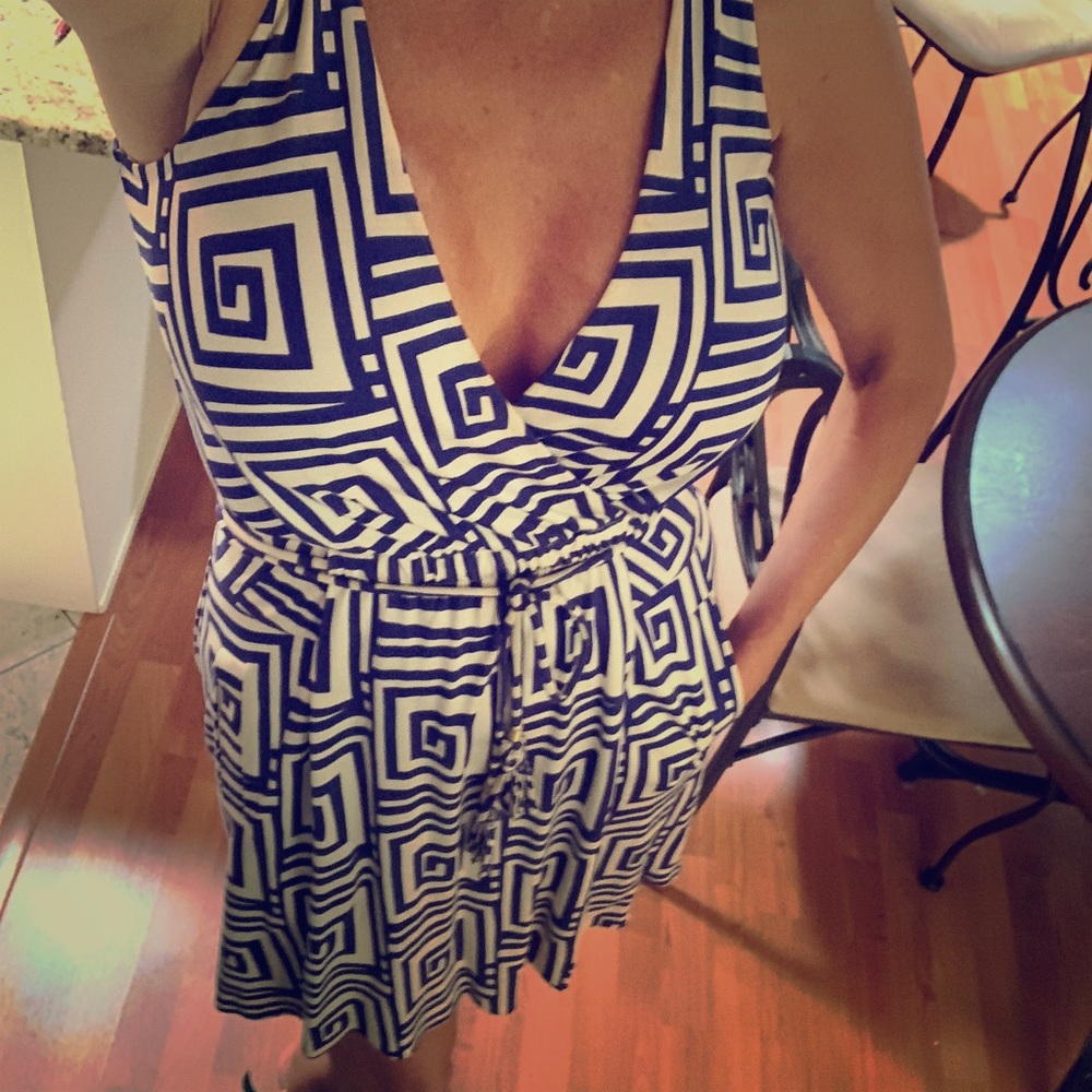 Diane von Furstenberg Faux  wrap dress with ties